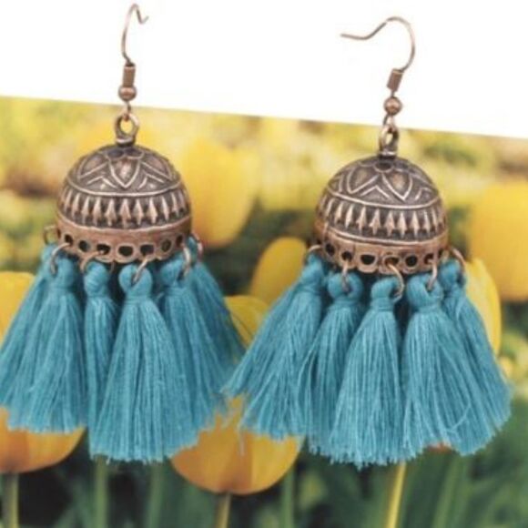 White Tassle Earrings Several 3 colors - Picture 1 of 3